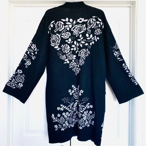 Stylish, Super Soft and Cozy Open Front Knit Duster / Cardigan with Pock…